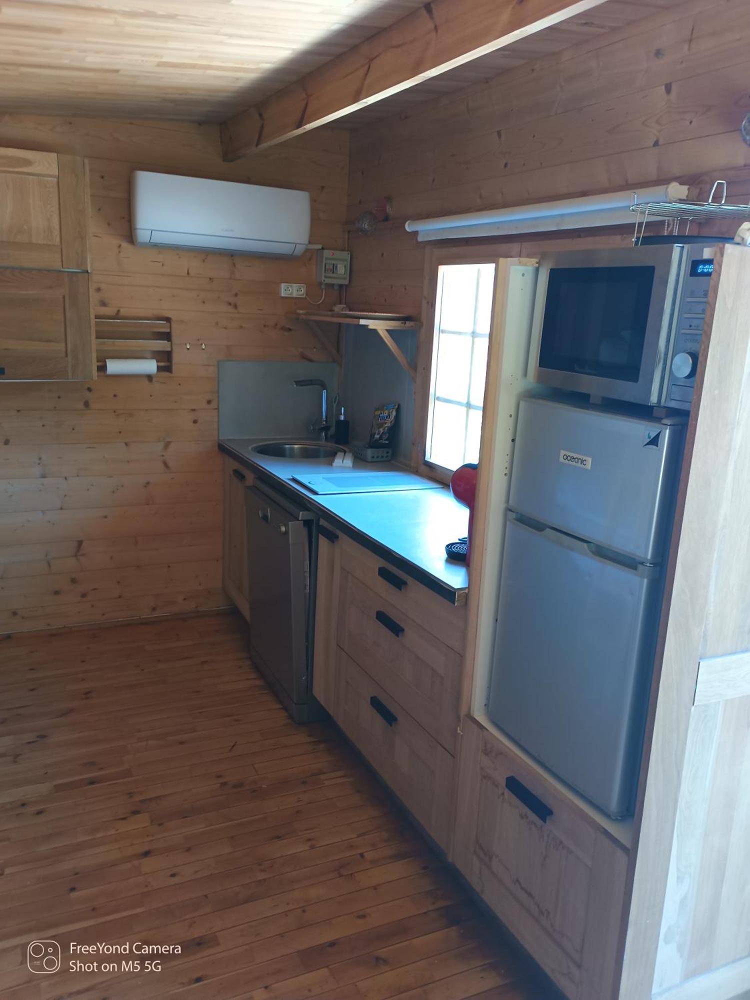 Large Chalet At Don Quijote